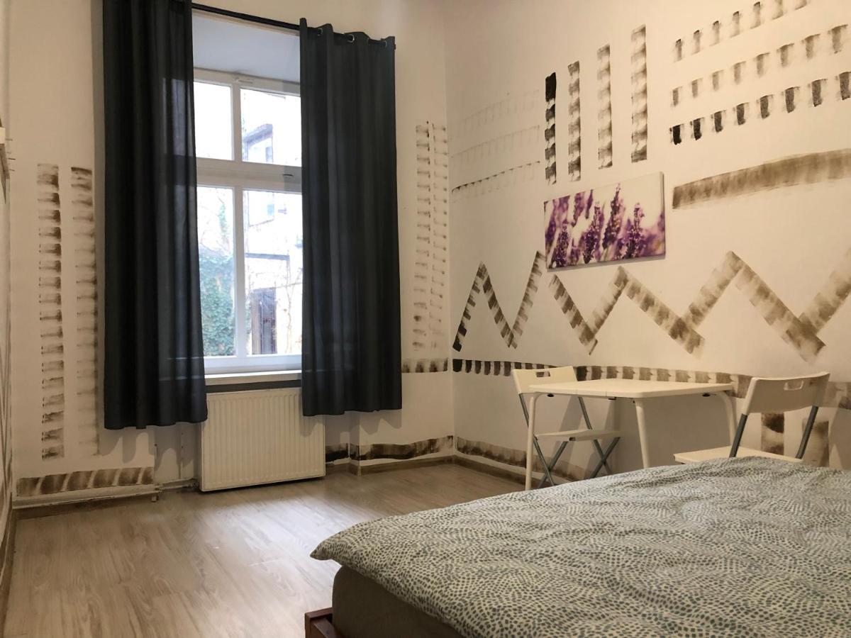 Pokoj Sali 2 Cracovia Exterior foto