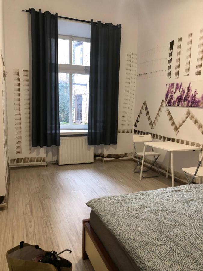 Pokoj Sali 2 Cracovia Exterior foto